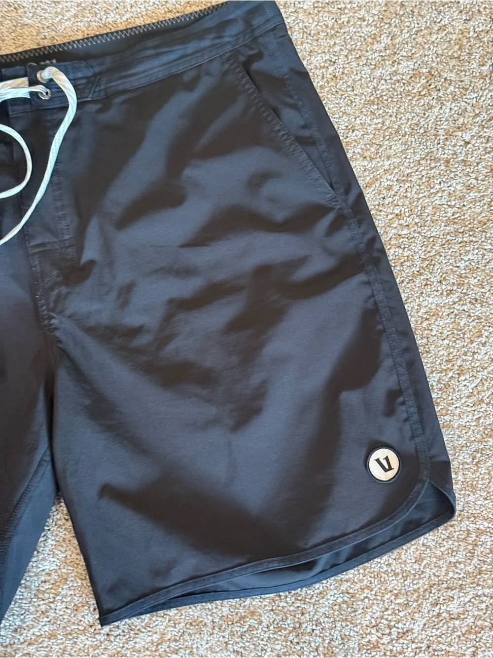 Vuori Cruise Board Shorts - Men's 18.5" Outseam size 36 - Picture 6 of 13